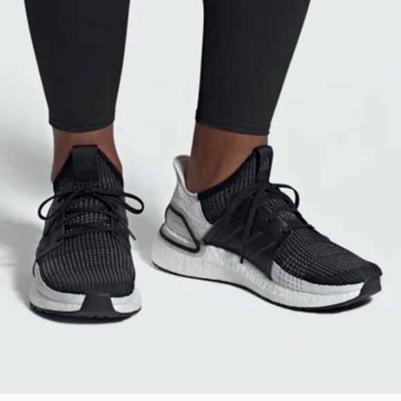 Adidas B37704 Ultra Boost 2019 Oreo men’s size 12 - Picture 1 of 10